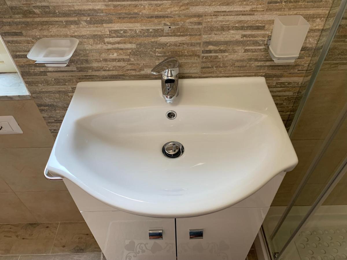 Erythra Bed And Breakfast Reggio di Calabria Exterior photo